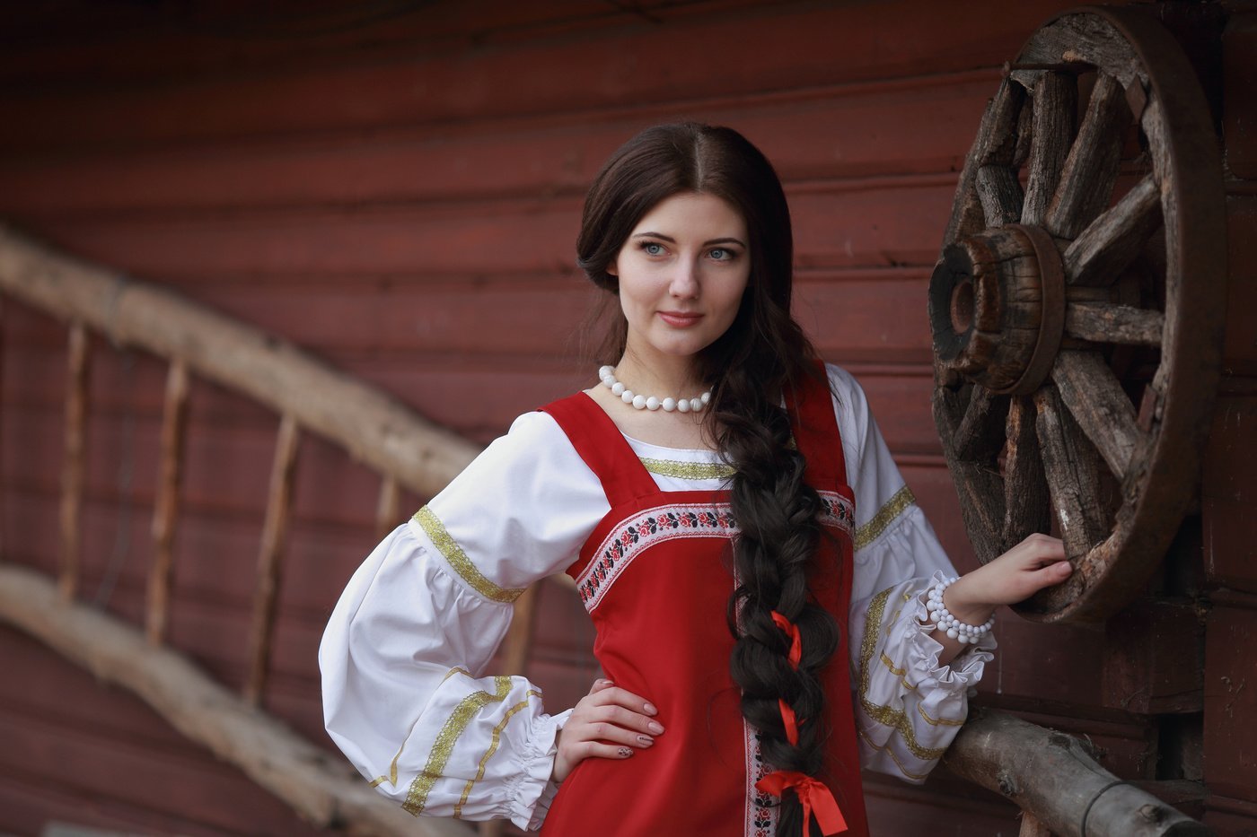 Girls in Slavic costumes in Shenyang