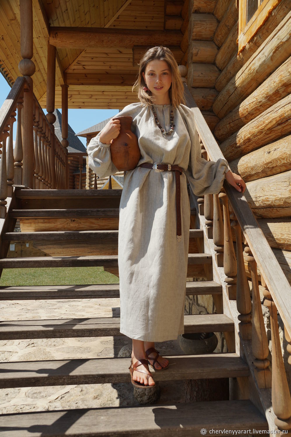 Girls in Slavic costumes in Shenyang